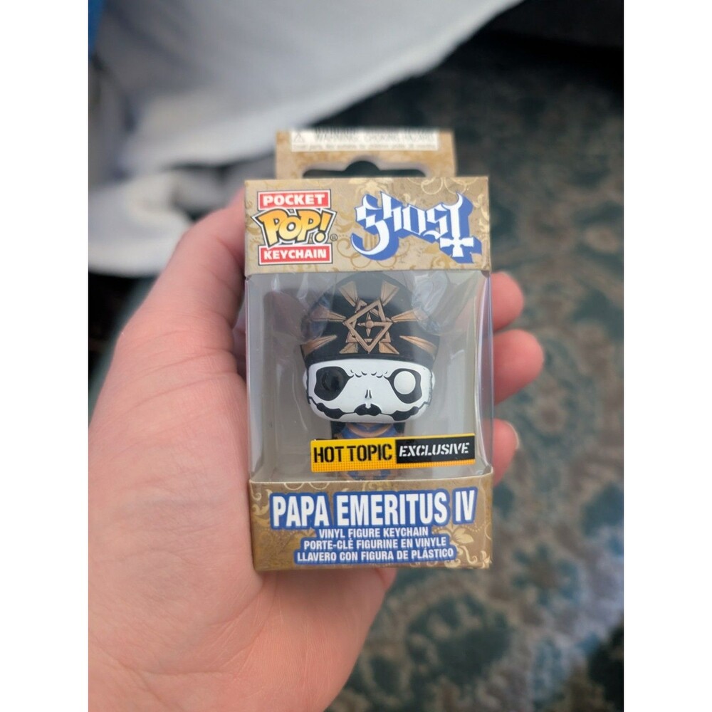 NIB Ghost Papa Emeritus IV Pocket Pop! Keychains  Vaulted Hot Topic Exclusive
